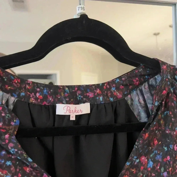 Parker V Neck Long Sleeve Floral Dress Size Medium - Picture 6 of 8